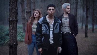 بدون سبب.. نتفليكس تقرر إلغاء عرض مسلسل The Bastard Son and The Devil