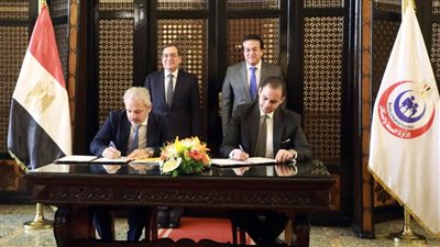 وزيرا الصحة والبترول يشهدان توقيع بروتوكول تعاون مع إيني الإيطالية بمجال تدريب الفرق الطبية