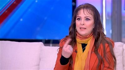 حنان شوقي: بقدس الزواج لأن فيه كل أسماء الله الحسنى.. ولازم أبوس إيد جوزي