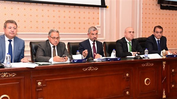 مناقشات مشروع قانون