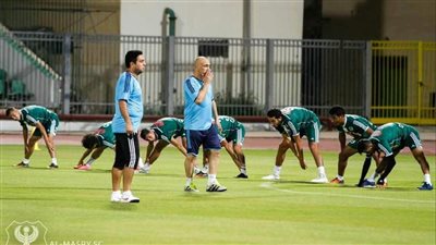  شريف خليل ينضم للجهاز الفني للمصري البورسعيدي بصحبة التوأم 