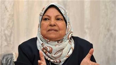 تصر على إثارة الجدل.. سعاد صالح: السيدة مريم وأم موسى من الأنبياء