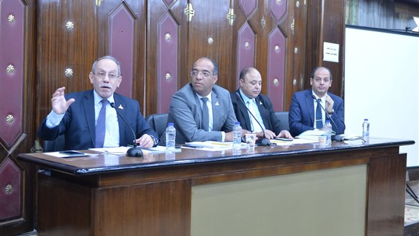 لجنة الصحة بالشيوخ