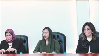 سفيرة الإمارات بالقاهرة: عطاء المرأة الإماراتية امتد لدعم النساء في مناطق النزاع