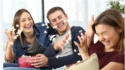 دار الإفتاء: لا يجوز المزاح في هذه الحالة