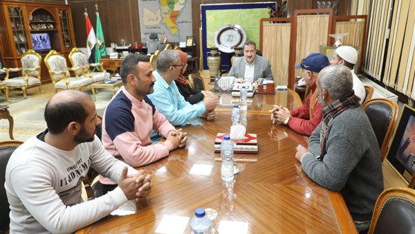 محافظ المنوفية والمتبرعين