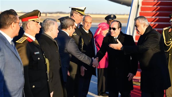 لحظة وصول السيسي