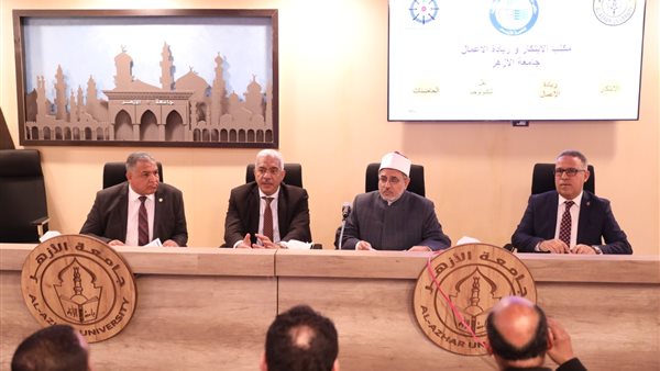  الدكتور سلامة داود