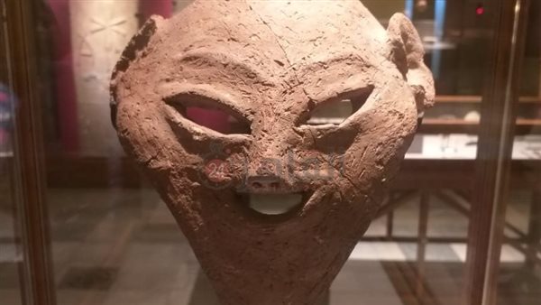 قناع هيراكونبوليس