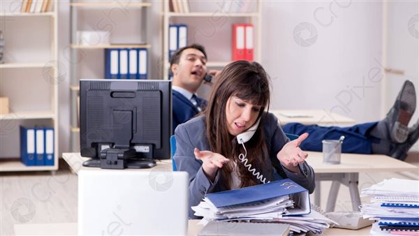 الاستهتار بوقت العمل