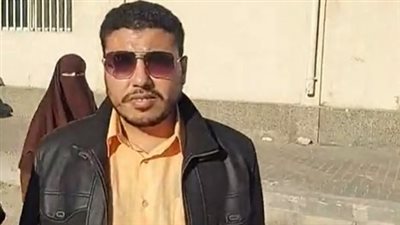 أسرة سيدة قتلت بمنزلها ببور فؤاد: القاتل جارهم وكان رايح يسرق| بث مباشر