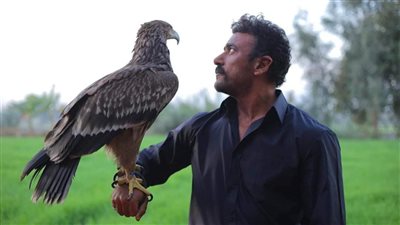 أحنا كيف الصقور.. أحمد العوضي يروج لمسلسله الجديد ضرب نار في رمضان 2023