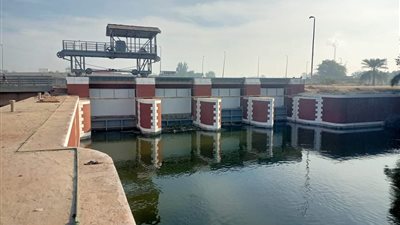 بعد 5 سنوات.. الري تعلن الانتهاء من عملية تدعيم وتأهيل قناطر زفتى على فرع دمياط