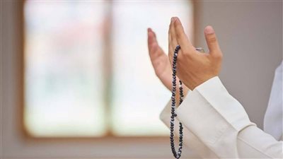 دعاء دخول السنة الجديدة 2023.. اللهم إني أسألك خيرها ورزقها