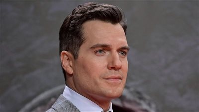 بعد استبعاده من دور سوبر مان وانسحابه من The Witcher 4.. ما هي أعمال هنري كافيل المقبلة؟