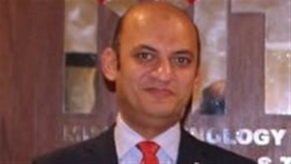 الدكتور سامح سرور