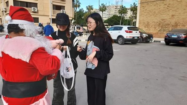 طالب بزي بابا نويل