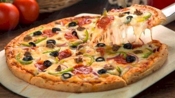 طريقة عمل البيتزا