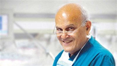 السير مجدي يعقوب: رفضت إجراء عمليات لأفراد عائلتي لهذا السبب