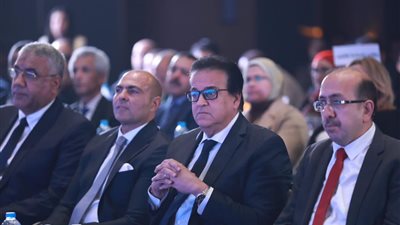 وزير الصحة: ميكنة منظومة الرعايات والحضانات والطوارئ بالمنشآت الطبية وربطها بمختلف القطاعات