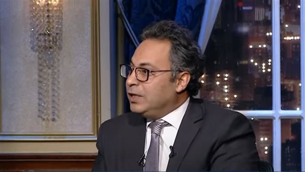  عميد كلية دار العلوم