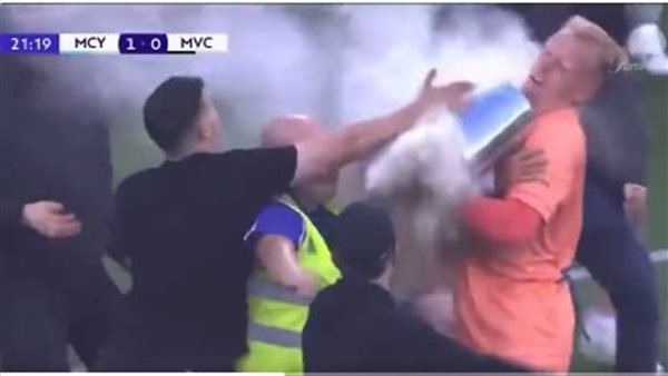 أحداث مؤسفة في الدوري