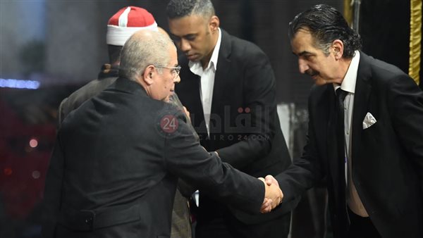 عزاء والدة الكاتب