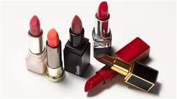 احمر الشفاه