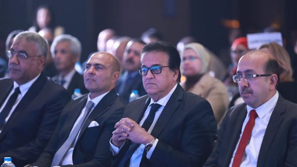 الدكتور خالد عبدالغفار،