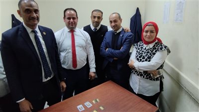 ضبط راكب حاول تهريب 8 سبائك ذهبية بمطار القاهرة