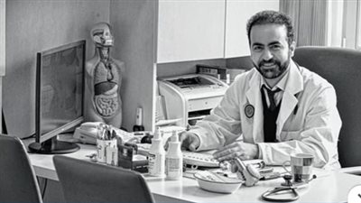 لا توجد شبهة جنائية.. رئيس الجالية المصرية بألمانيا يكشف تفاصيل التقرير الطبي للطبيب المتوفى | خاص