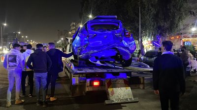 من مسرح حادث جسر السويس.. شاهد يروي كيف دهست تريلا 5 سيارات ملاكي| صور وفيديو