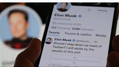 ماسك يضع مستقبله في تويتر بيد اختيارات الناس.. هل تريدونني أن أتنحى؟