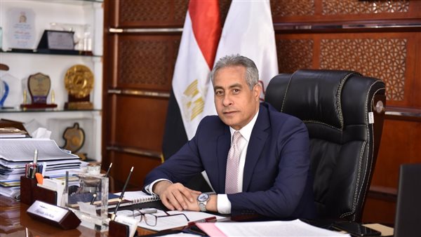 وزير القوى العاملة