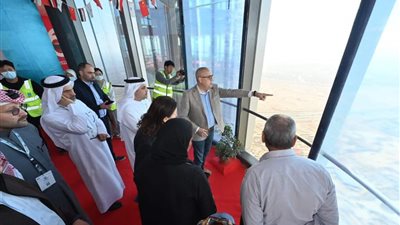 وزير الإسكان يصطحب نظراءه العرب في زيارة مُوسعة لمشروعات العاصمة الإدارية | صور 