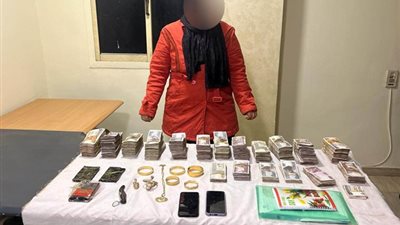 ليلة سقوط معلمة الزاوية.. حملت مطواة وتاجرت في الحشيش