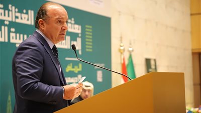 بحضور 43 شركة.. مصر تطلق بعثة تجارية إلى السعودية 
