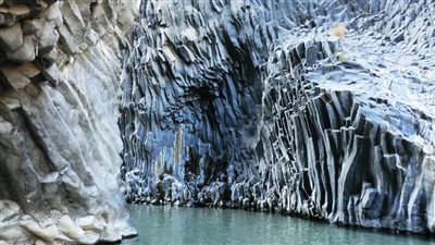 مصرع فتى مصري غرقا في نهر الكانتارا بإيطاليا