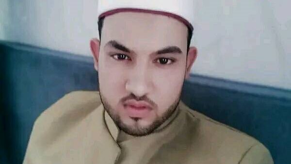 الطالب محمود هاشم