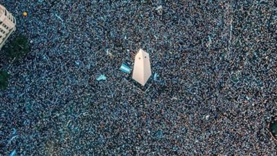 رئيس الاتحاد الأرجنتيني يعتذر للجماهير بسبب منع الأمن لاعبي التانجو من الاحتفال معهم