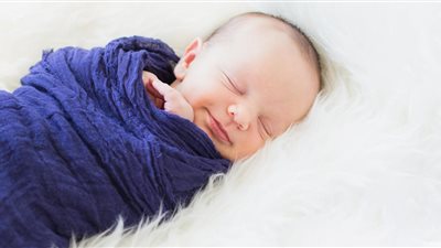 علاج البلغم للرضع.. شفط المخاط وصفة سحرية