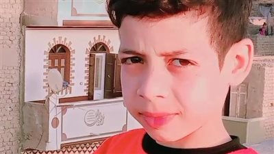 أهالي قرية المدمر بسوهاج يشيعون جثمان تلميذ توفي فجأة: كان محافظا على صلاة الجماعة