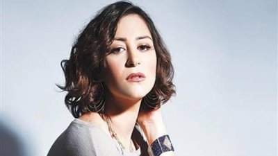 سبب اعتذار منة شلبي عن تكريمها في مهرجان الإسكندرية السينمائي