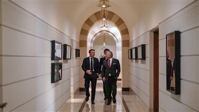 ماكرون مغردا بالعربية: الأردن يؤدي دورا جوهريا في إرساء السلام بالشرق الأوسط