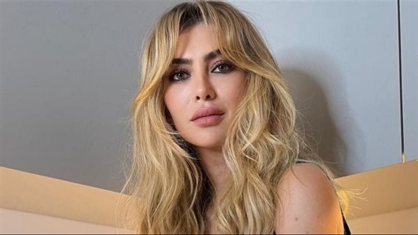 ستيفاني صليبا 