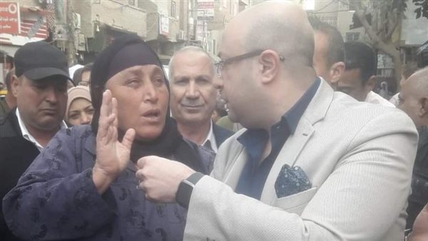 جانب من لقاء المحافظ