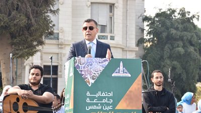 رئيس جامعة عين شمس يرثي المفكر الكبير الدكتور صلاح فضل في احتفالية اليوم العالمي للغة العربية