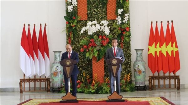 رئيس إندونيسيا ونظيره