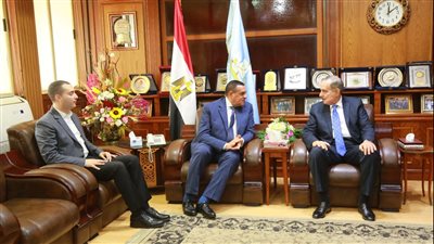 وزير التنمية المحلية ومحافظ كفر الشيخ يتفقدان عددا من المشروعات الخدمية
