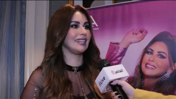 الفنانة مي سليم